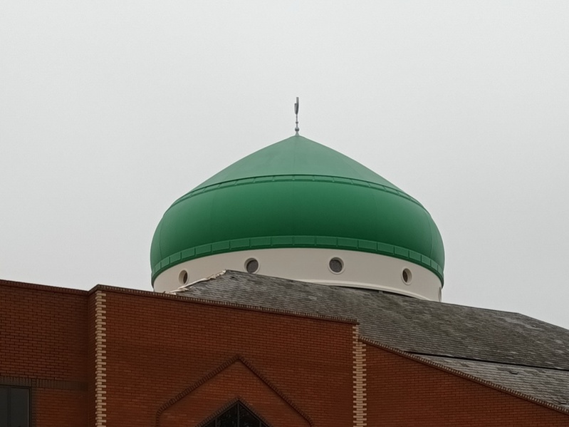 Finished dome Central Mosque, Leicester